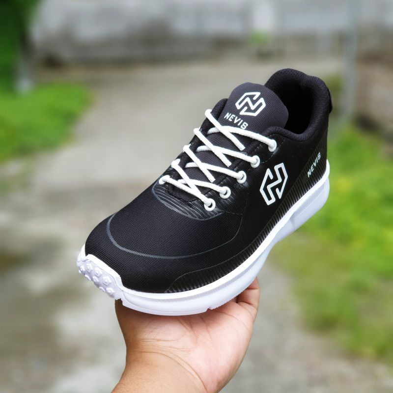 Sepatu Pria Sneakers Nevis NVS 23 Sepatu Running Sport Lari Joging Gym Fitness Yoga Olahraga Full White Putih / Hitam Putih ORIGINAL