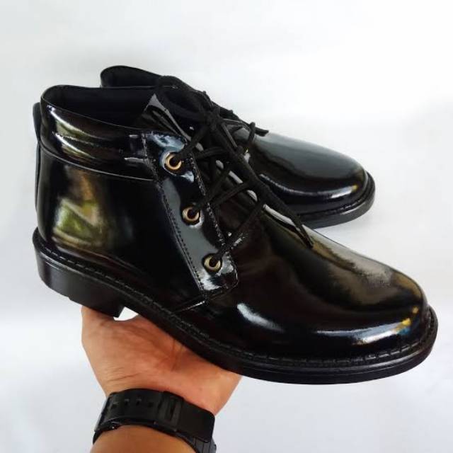 Sepatu pdh jatah polri