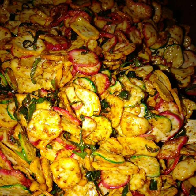 

Kerupuk seblak daun jeruk ceban doaang 1000kg