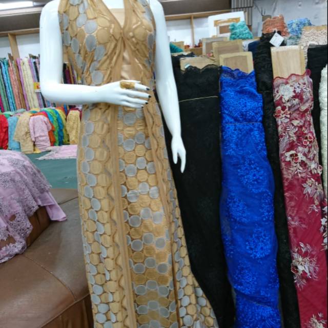 BROKAT HALUS MOTIF