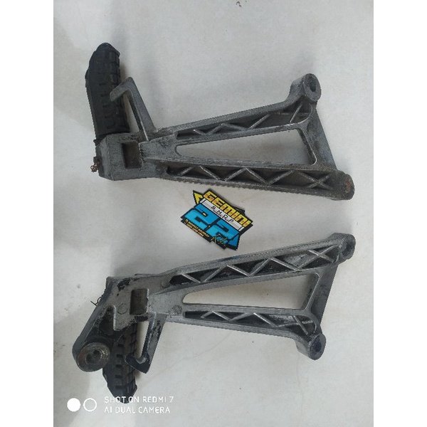 postep pnp minerva. CBR old Pijakan kaki belakang postep belakang