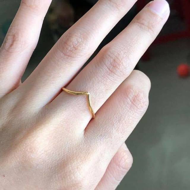 Cincin emas model simple dan elegan emas 22k