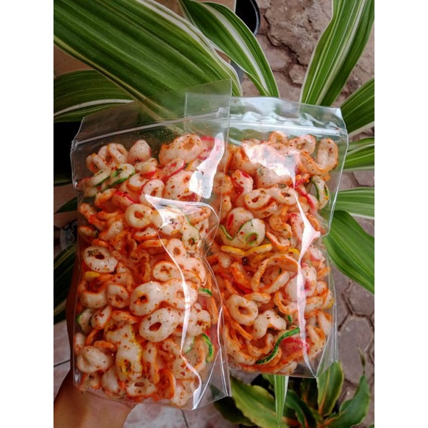 

KERUPUK KACAMATA MEKAR / KERUPUK ANGKA 8