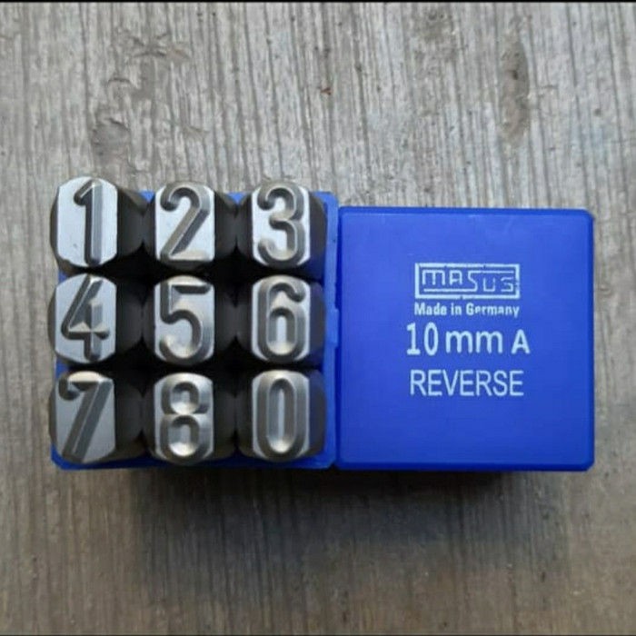 (UT)  angka ketok terbalik/reverse type MASUS 6mm made in germany