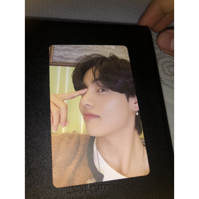 booked RANDOM PC TAEHYUNG BE ESSENTIAL