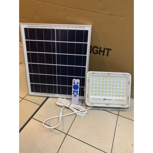 Lampu Sorot Led Solar 100 Watt 100W Tenaga Surya Papan solar