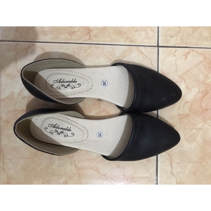 Flat shoes adorable new ga pernah dipake