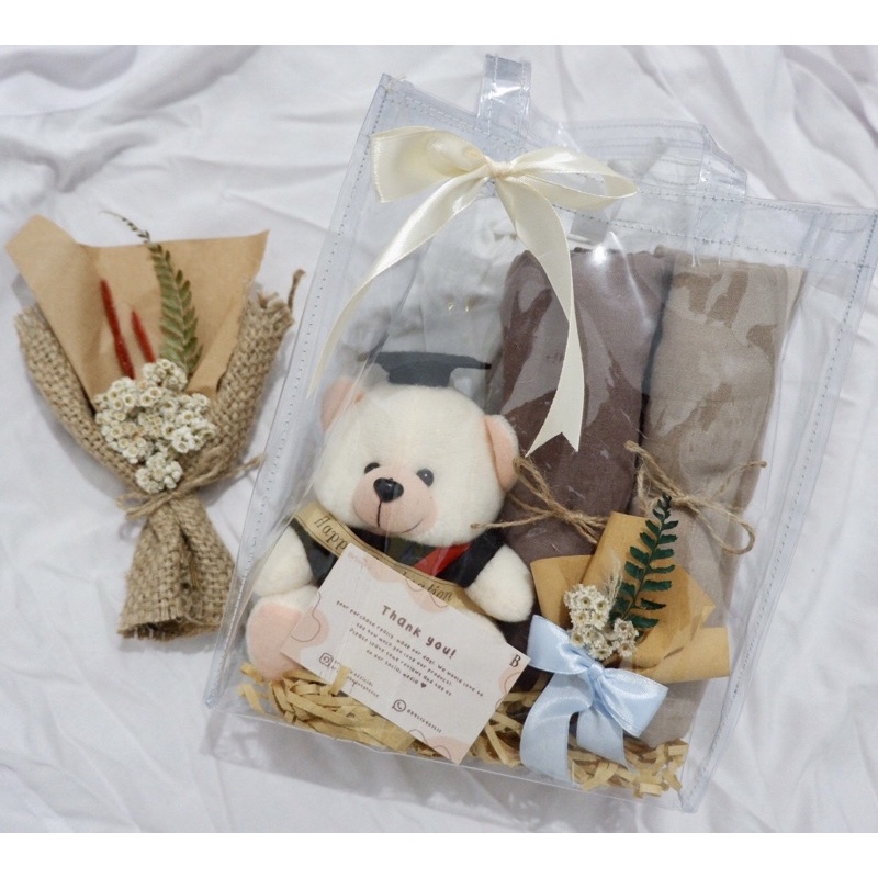 GIFT WISUDA BONEKA/ GIFT BAG/ HAMPERS/ GIFT SIDANG/KADO ULANGTAHUN/BONEKA WISUDA/TAS TRANSPARAN