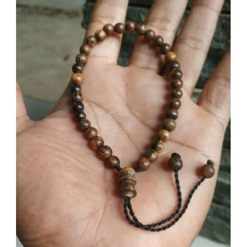 gelang gaharu isi 33 biji