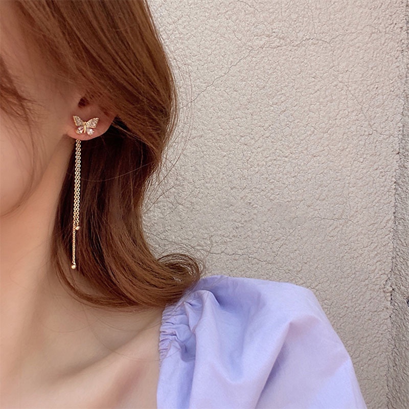 YEEZII Anting Stud Rumbai Desain Kupu-Kupu Aksen Kristal Warna Emas Untuk Wanita