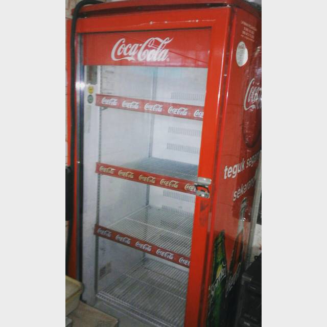Kulkas Showcase Minuman Coca-cola/ Showcase cooler (second) FREEONGKIR BEKASI