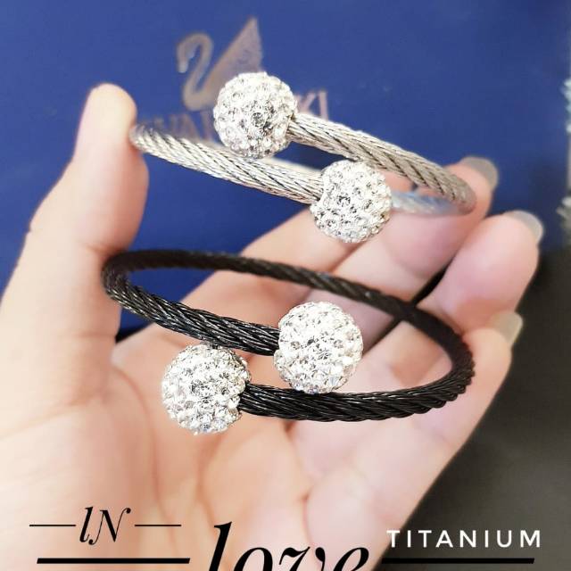 Titanium gelang 3004i