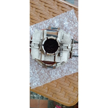 yoke tv golstar /LG 21 in layar cembung