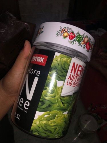 Toples Pyrex Store N See 1.5l