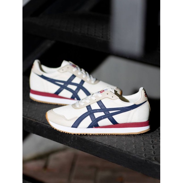asic tiger runner