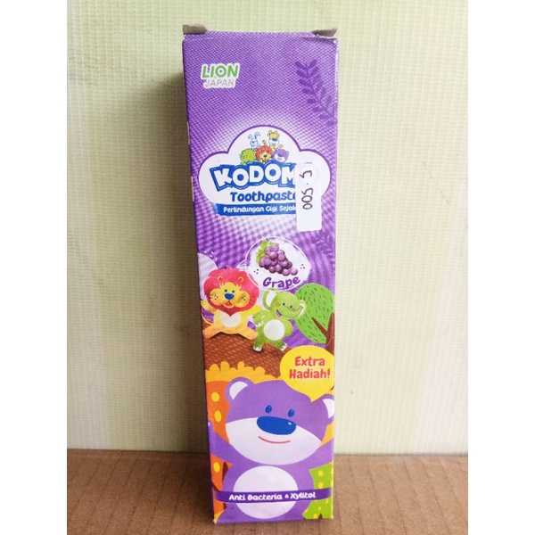 KODOMO TOOTHPASTE STAWBERRY, OREN, GRAPE 45g