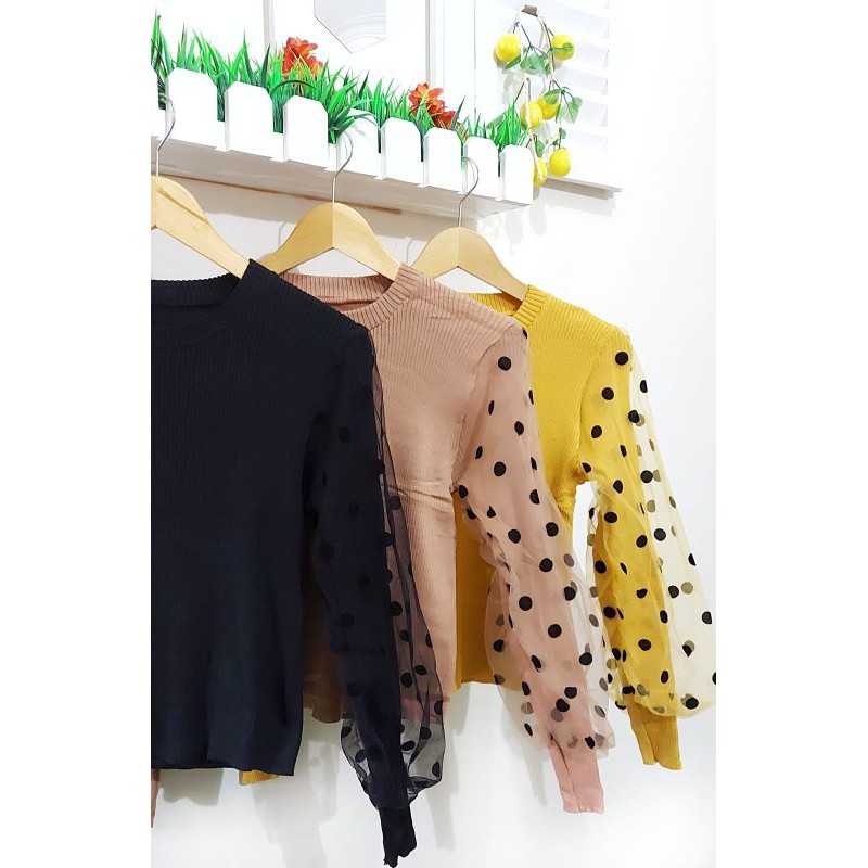 atasan lengan balon import ld 90 hingga 130/baju lengan balon rajut import polkadot