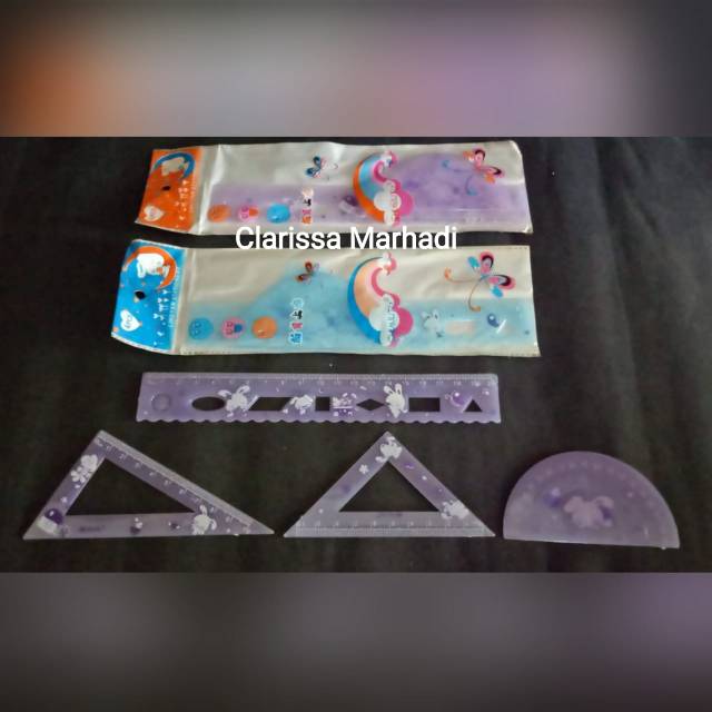 

Penggaris set isi 4 merk Shunlitu