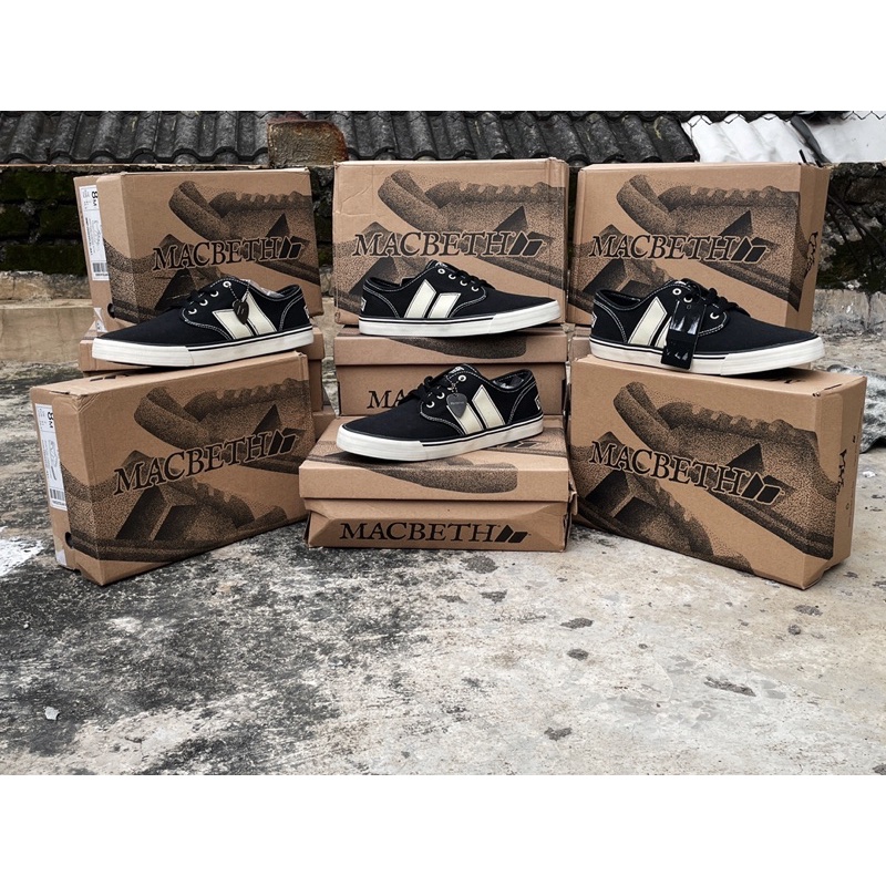 Sepatu Macbeth Langley Black Cement 100% Original Resmi