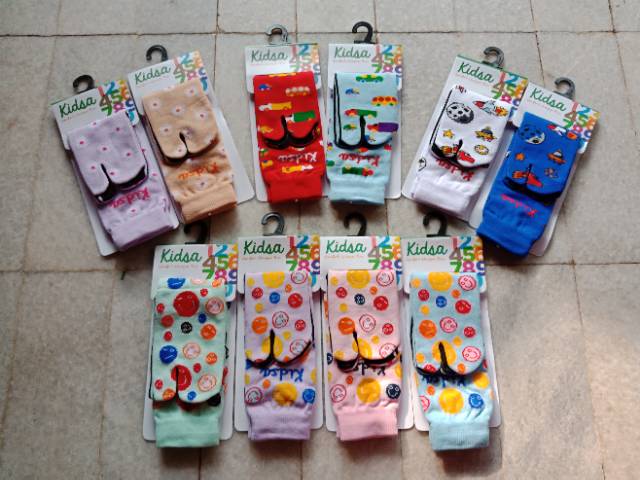 Kaos kaki kanik anak kidsa laki laki perempuan motif smile picnic space sunflower aljabar flower polkadot traveli alfabet