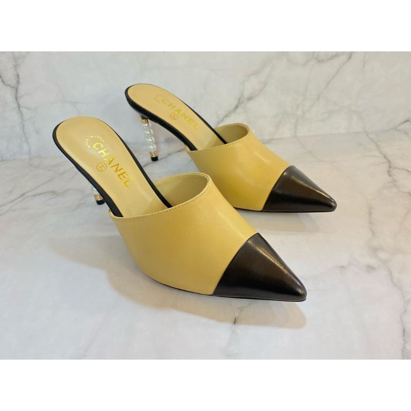yellow heels at foschini