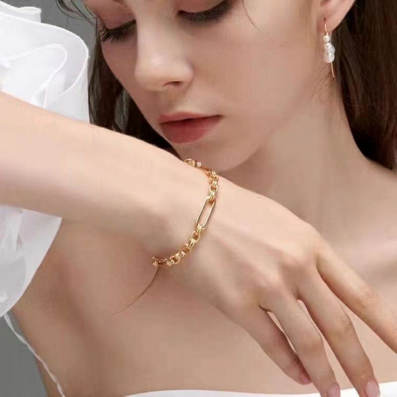 Gelang Rantai Titanium Emas Impor Antikarat Kualitas Premium Rantai Emas Kotak