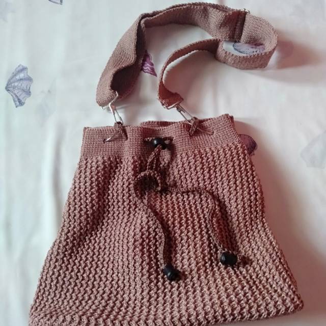 Tas Selempang Kerut Rajut Ukuran Besar/dusty pink