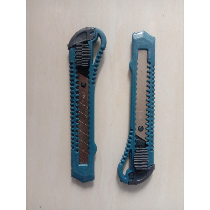 

pisau cutter