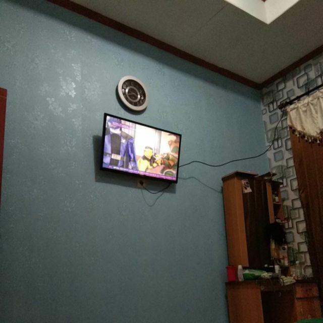 Wallpaper Dinding Stiker Embos Gold Biru 45 Cm X 10 M