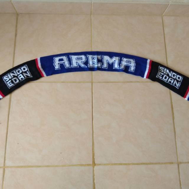 Syal Rajut Arema