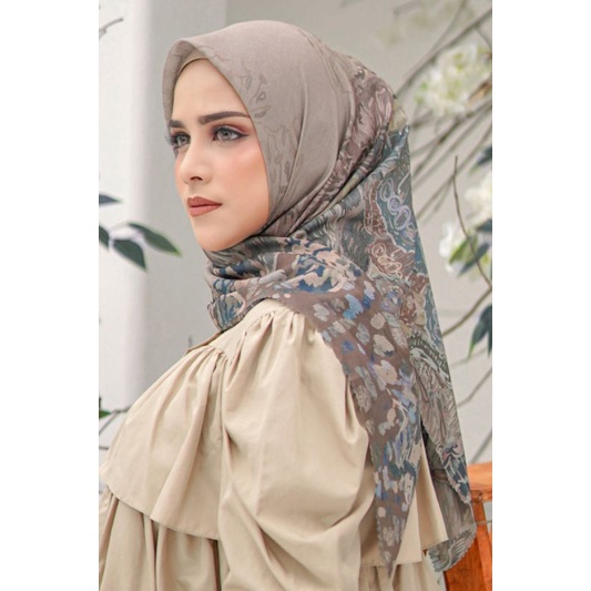 READY Farsha Khaki Buttonscarves