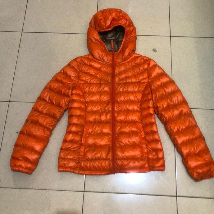 Jaket uniqlo bulang down