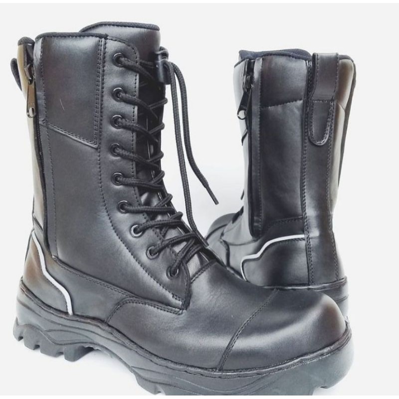 SEPATU PDL DAMKAR UJUNG BESI