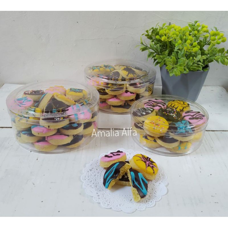 

donat cookies toples 500gr .kue kering donat