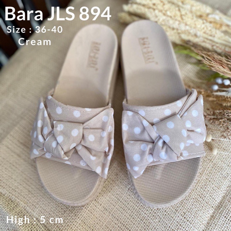 Barabara JLS 895