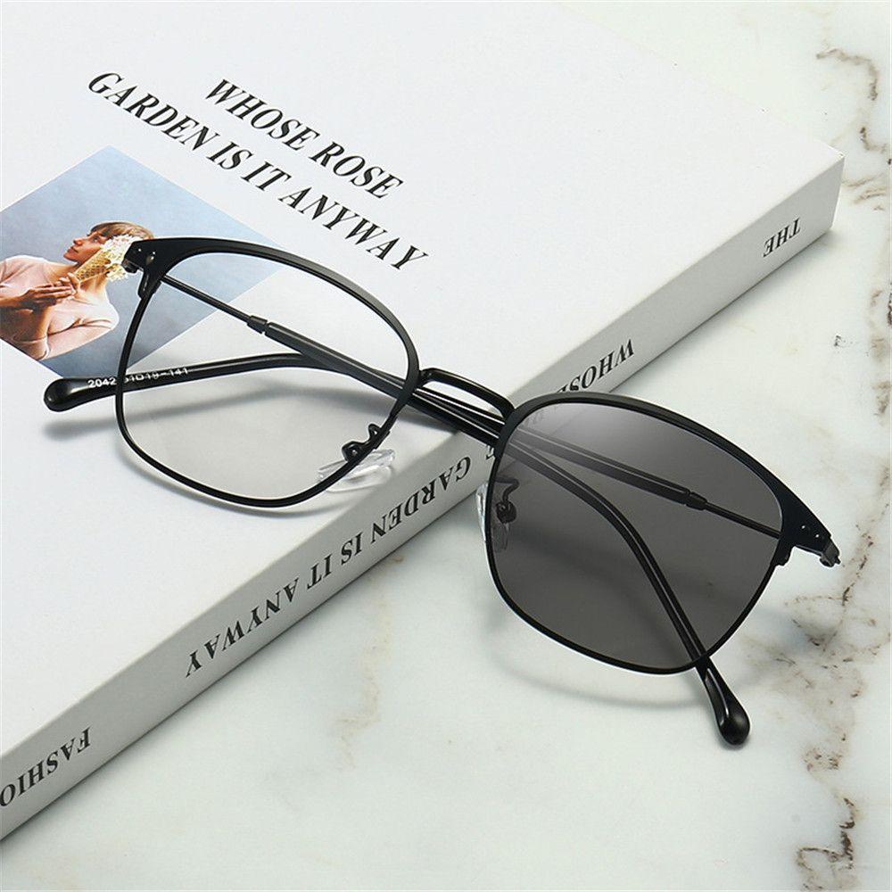 Kacamata Baca Populer Portable Vision Care Vintage Ultra Ringan Frame
