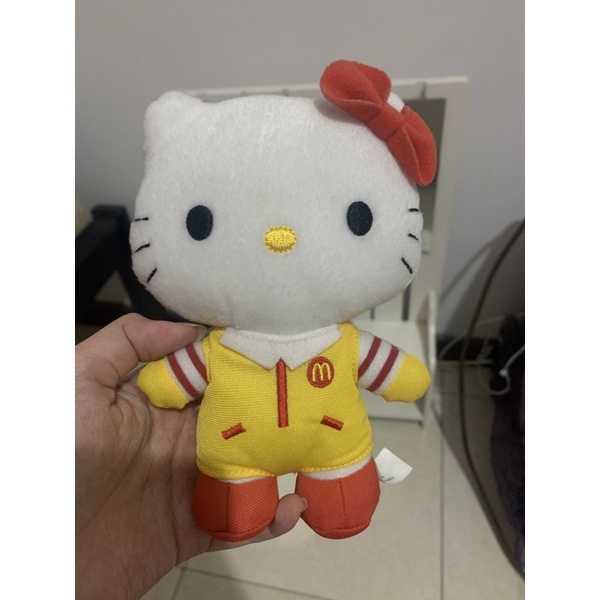 hello kitty mcdonald