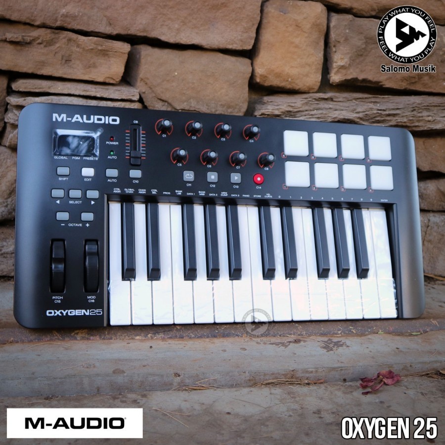 Midi Controller M Audio Oxygen 25 IV