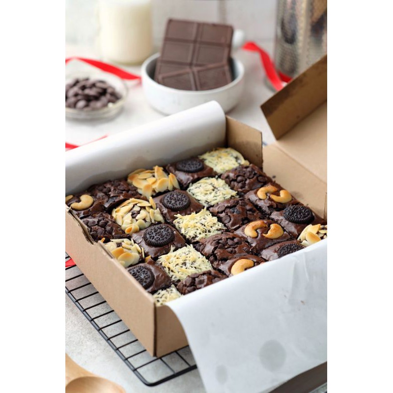 Fudgy Brownies / Fudge Brownies 20x20