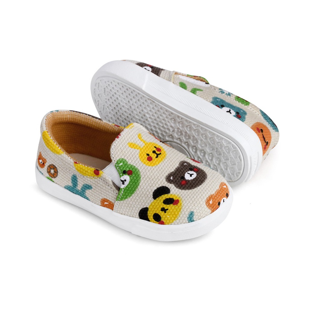 sepatu anak slip on ringan motif E01 Cemen Cream