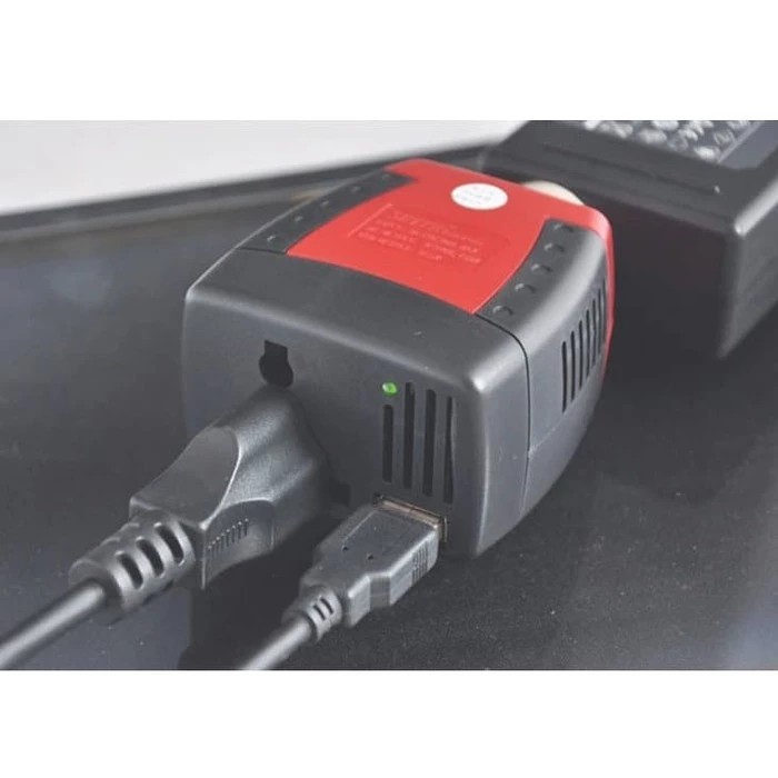 Inverter Mobil 150W 220V AC EU Plug USB Charger 0.5A