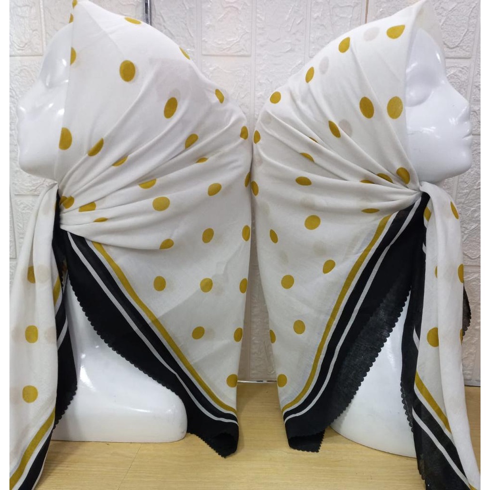 Kerudung Voal Motif Polkadot