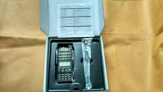 HT Weierwei CY8800 10 Watt Single Band VHF / VEV CY8800 Garansi 1 tahun Servis / Free Earset