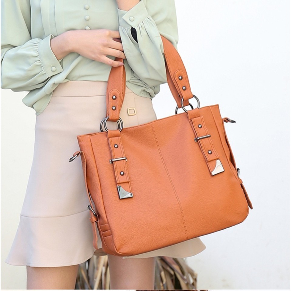 Tas selempang wanita / shoulder bag stude VINA