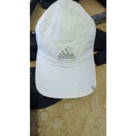 Topi Adidas putih