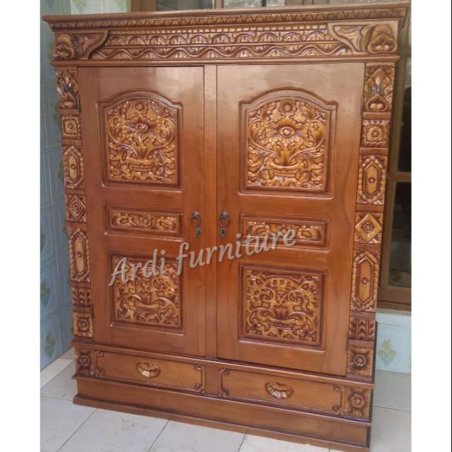 Lemari pakaian 2 pintu ukir kayu jati furniture jati