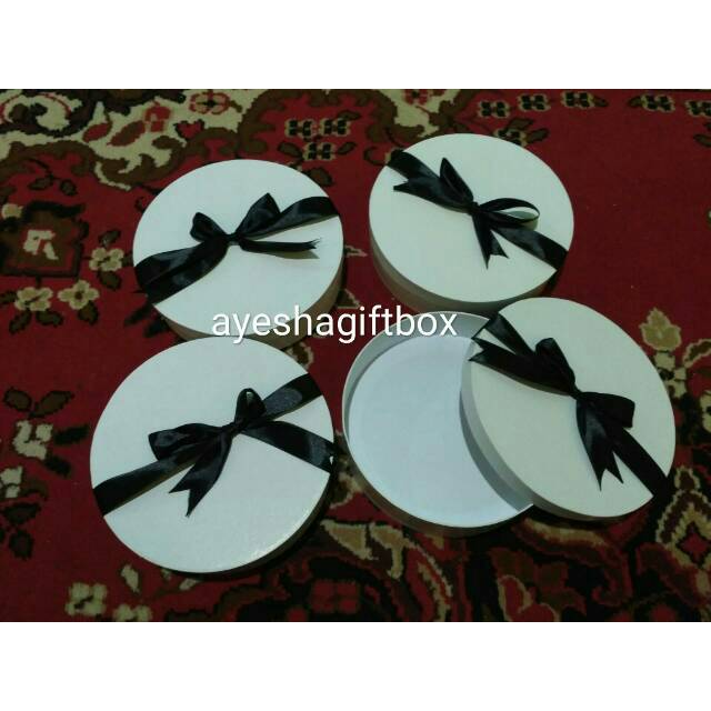 

Kotak kado tabung custom d20t5
