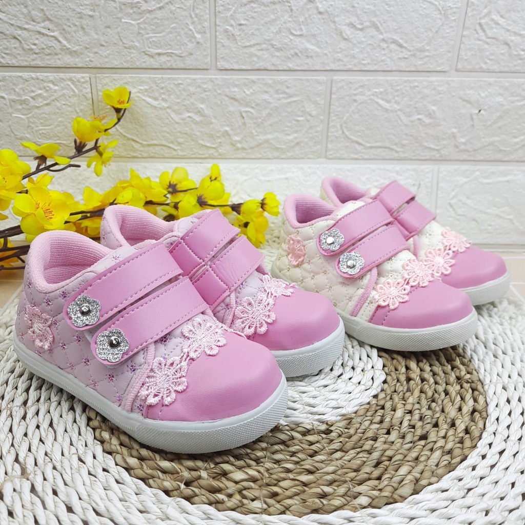 mandirishoestore-SEPATU SNEAKER BUNGA PINK PUTIH PAYET ANAK PEREMPUAN 1-6 TAHUN  BAY05