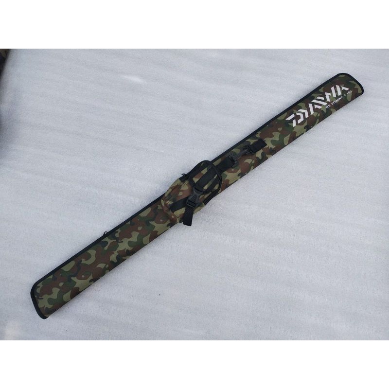 Tas Pancing Daiwa Hardcase Model Pedang || Variasi motif-Loreng Armi pdg (D)