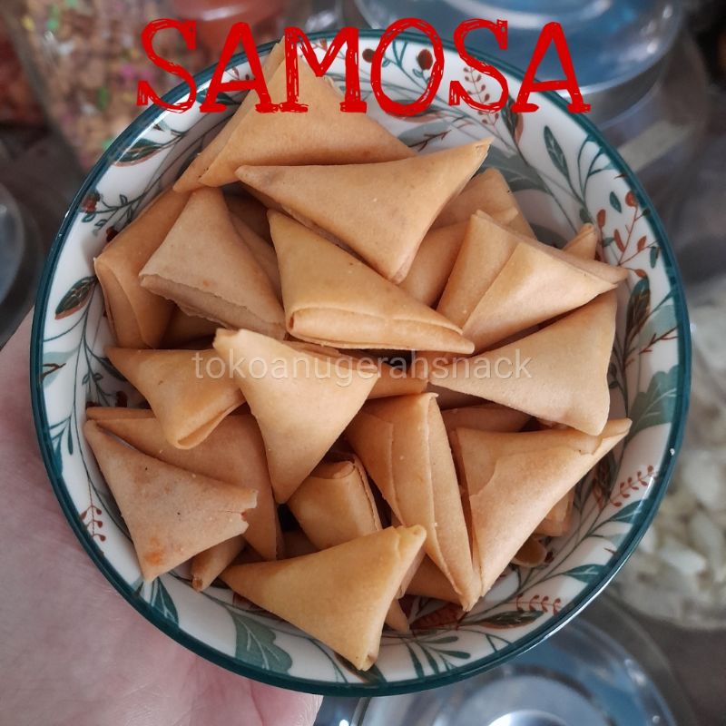 

SAMOSA UDANG 250Gram | SAMOSA UDANG GURIH | SAMOSA | TOKO SNACK ANUGERAH